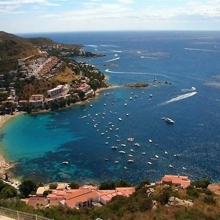 Apartament Costa Brava アパート *
