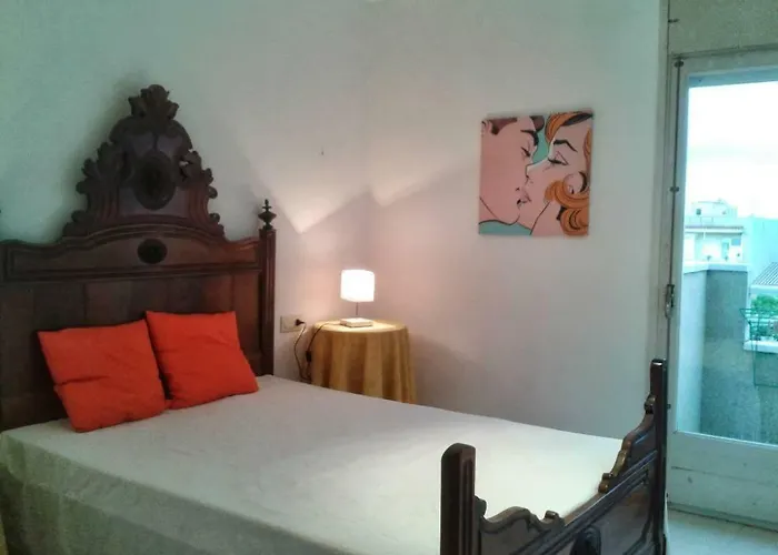 Apartament Costa Brava * ロザス