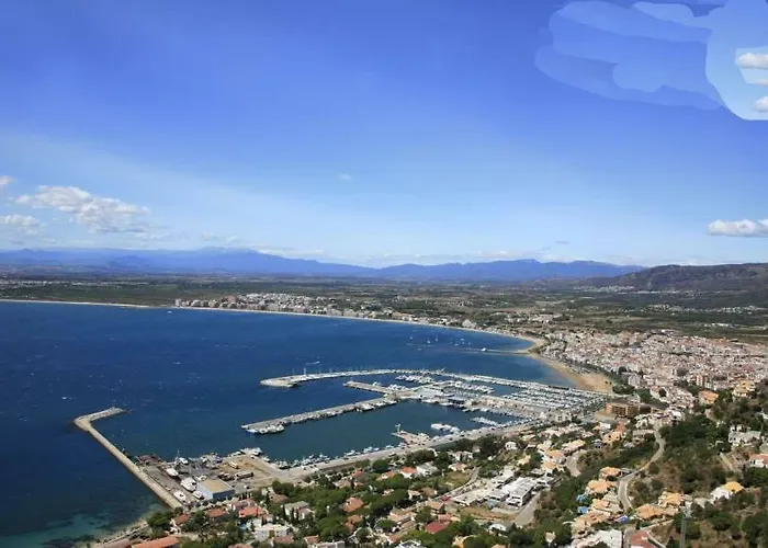 Apartament Costa Brava * ロザス